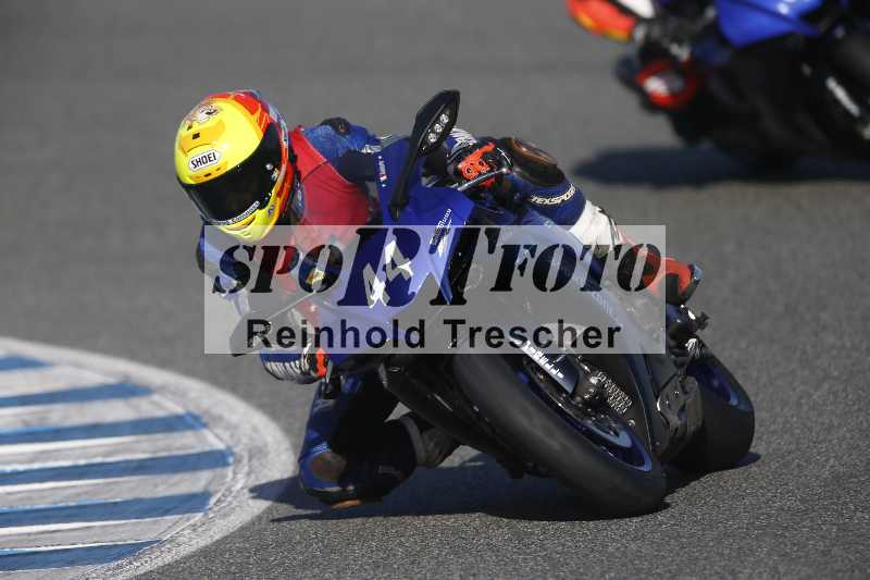 /Archiv-2024/02 29.01.-02.02.2024 Moto Center Thun Jerez/Gruppe gruen-green/44